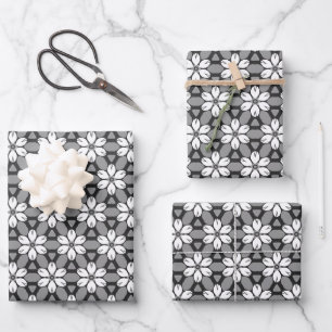 Feuille De Papier Cadeau Floral gris, noir et blanc