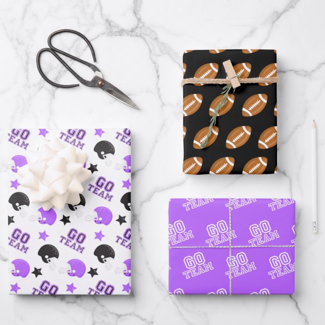 Feuille De Papier Cadeau Football américain violet et Motifs noirs (Recto)