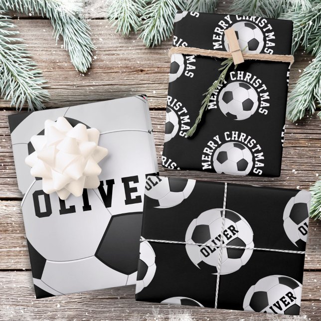 Feuille De Papier Cadeau Football Balls Enfants Nom Noir Noël (Créateur téléchargé)