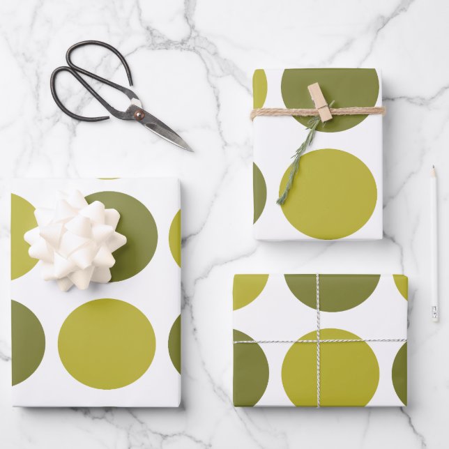 Feuille De Papier Cadeau Green Polka Dots Baby Shower Birthday (Recto)