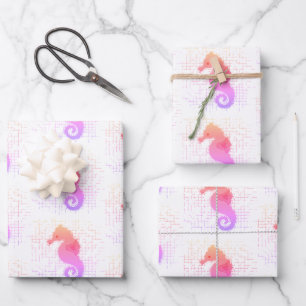 Feuille De Papier Cadeau Hippocampe rose et orange sur fond en détresse