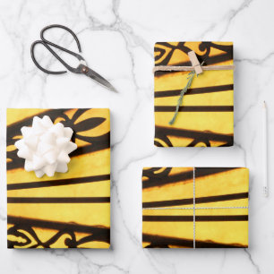 Feuille De Papier Cadeau Jaune et Noir