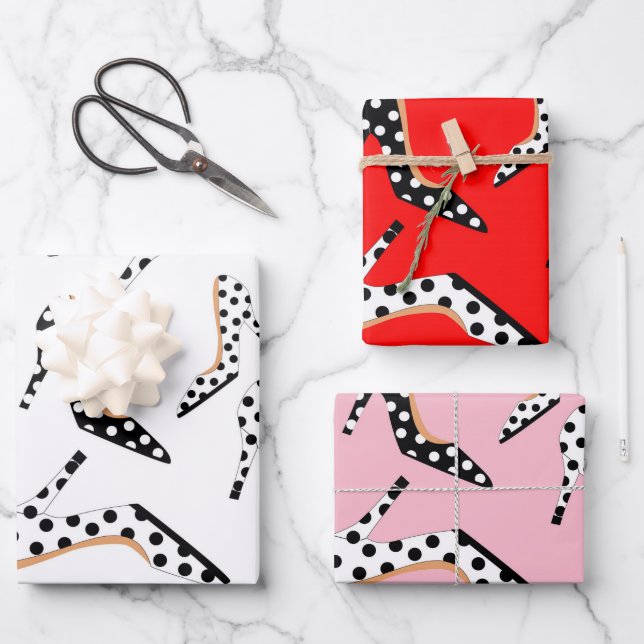 Feuille De Papier Cadeau Joli et élégant talons hauts (Recto)