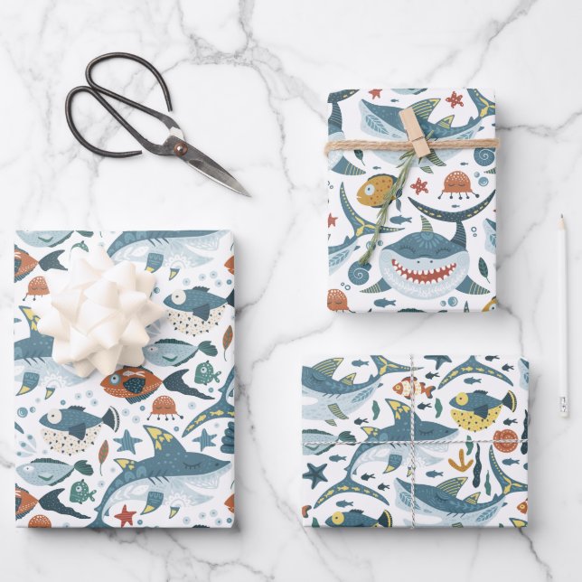 Feuille De Papier Cadeau Joli Petit Requin Sous L'Animal Marin (Recto)