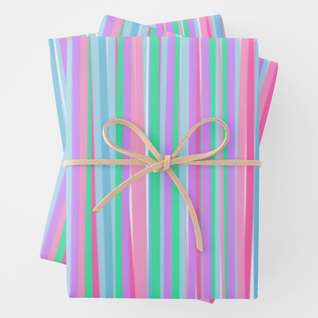 Feuille De Papier Cadeau Jolies bandes Vertes Pastels (En situation)