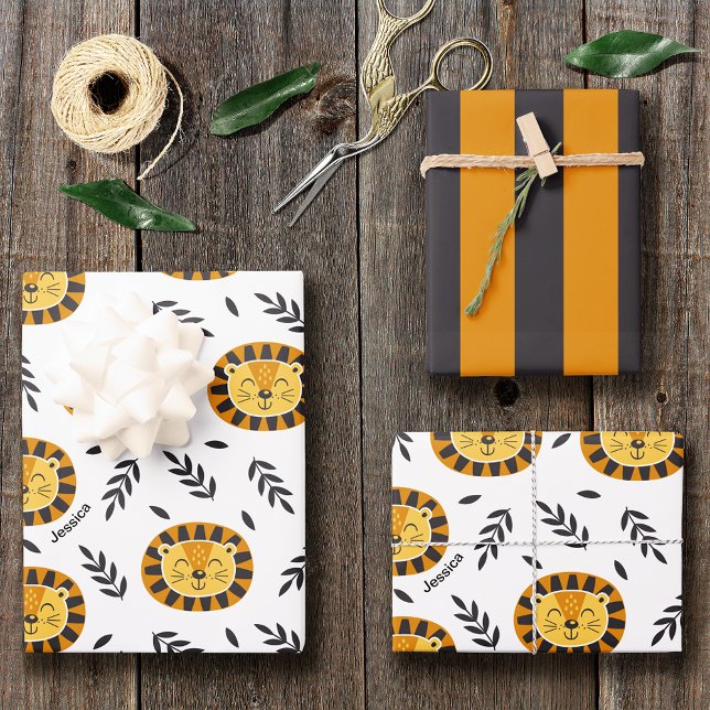 Feuille De Papier Cadeau Jungle Lion Motif avec nom enfant Anniversaire (Créateur téléchargé)