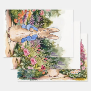 Feuille De Papier Cadeau Lapin classique dans une veste bleue