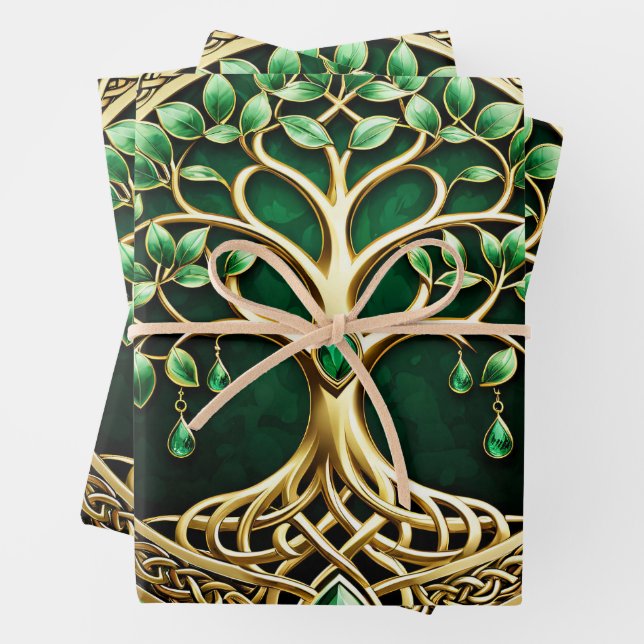 Feuille De Papier Cadeau L'arbre de vie aux noeuds celtiques. (En situation)
