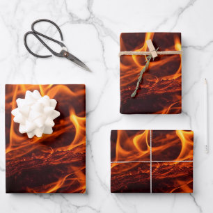 Feuille De Papier Cadeau Macro de flamme de feu dans la cheminée