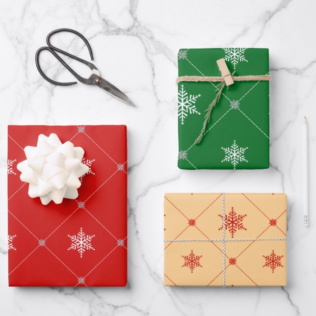 Feuille De Papier Cadeau Modern Christmas | Triangles & Snowflakes Pattern (Recto)