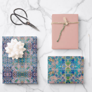 Feuille De Papier Cadeau Moderne D'Une Sorte Abstraite Avec Des Couleurs Sa
