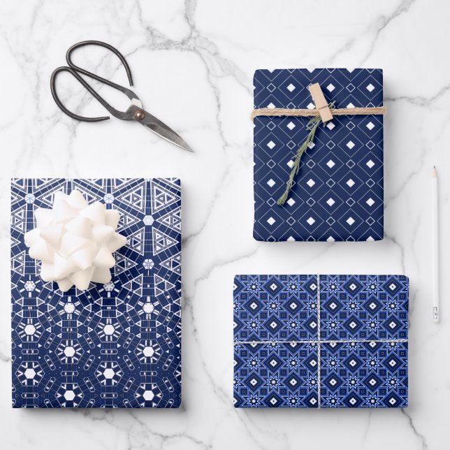Feuille De Papier Cadeau Mosaïque bleue et blanche marine (Recto)