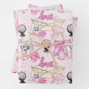 Feuille De Papier Cadeau Motif d'amour