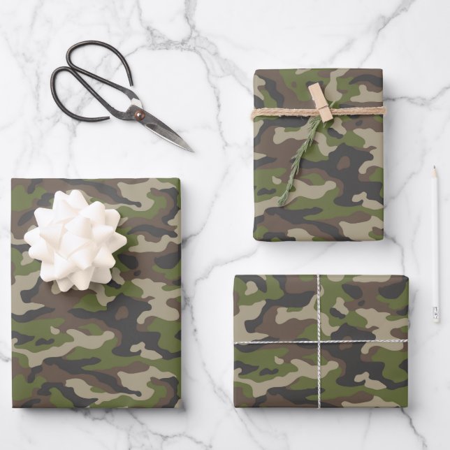 Feuille De Papier Cadeau Motif de camouflage vert (Recto)