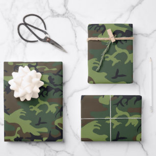 Feuille De Papier Cadeau Motif de camouflage vert, motif militaire, armée