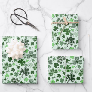 Feuille De Papier Cadeau Motif de cœurs de trèfle vert clair ludique celtiq