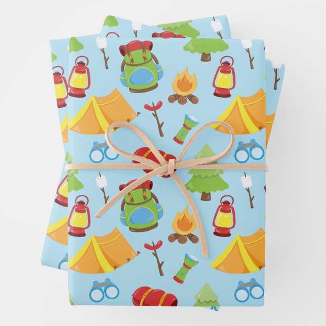 Feuille De Papier Cadeau Motif du camp d'été (En situation)