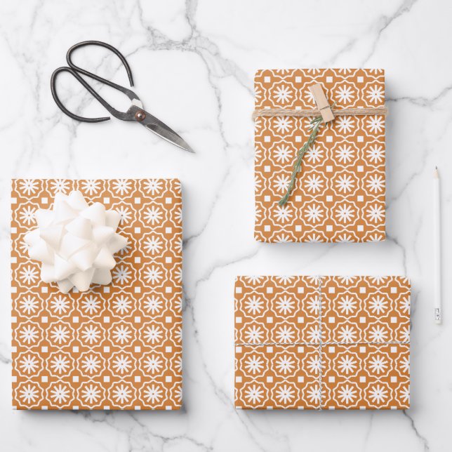 Feuille De Papier Cadeau Motif géométrique orange moderne (Recto)