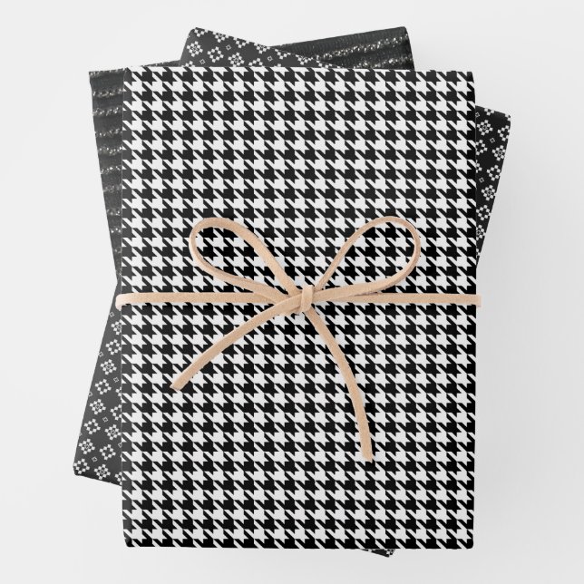 Feuille De Papier Cadeau Motif noir et blanc classique (En situation)