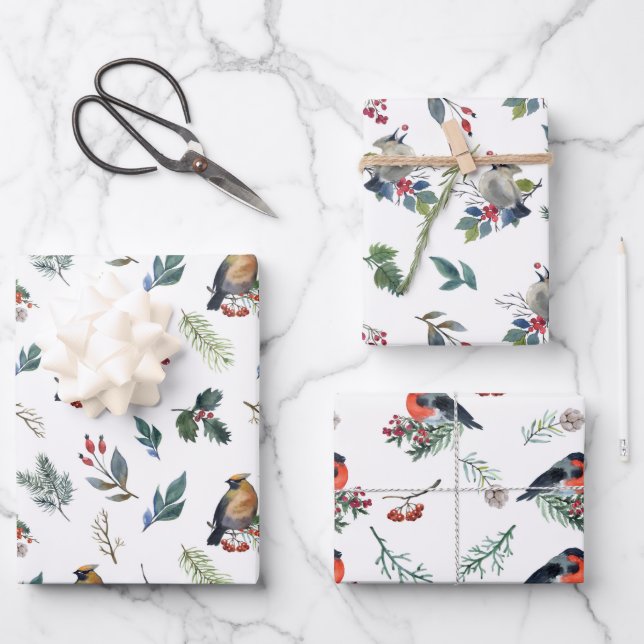 Feuille De Papier Cadeau Oiseaux d'hiver se nourrissant de baies rouges Noë (Recto)