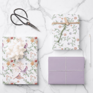 Feuille De Papier Cadeau Oiseaux mauves et baies nuptiales