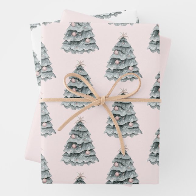 Feuille De Papier Cadeau Ornement d'arbre de Noël rose vif (En situation)