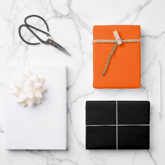 Feuille De Papier Cadeau Petite mignonne ghost orange noir blanc (Recto)