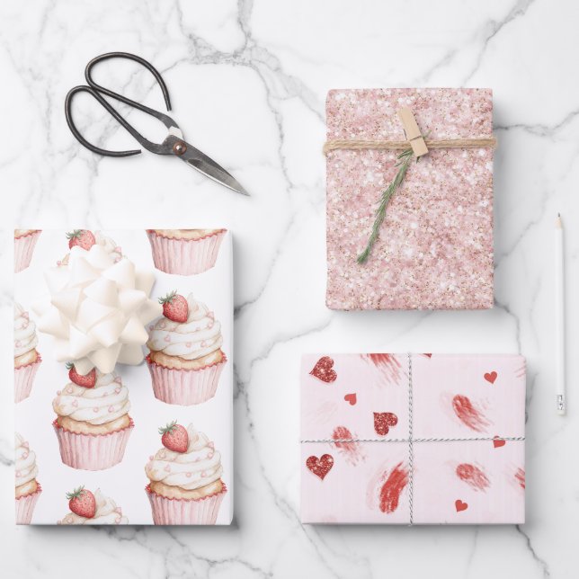 Feuille De Papier Cadeau Pink Hearts Strawberry Cupcake   (Recto)