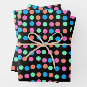 Feuille De Papier Cadeau Points Pastel Printemps sur Noir