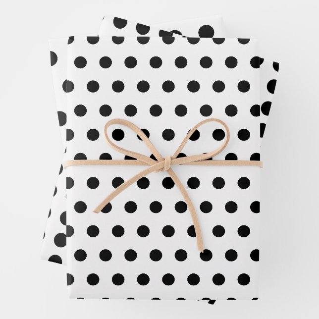 Feuille De Papier Cadeau Pois noirs et blancs modernes (En situation)