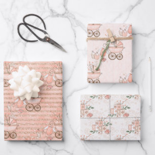 Feuille De Papier Cadeau Porte-bébé rose et jouets