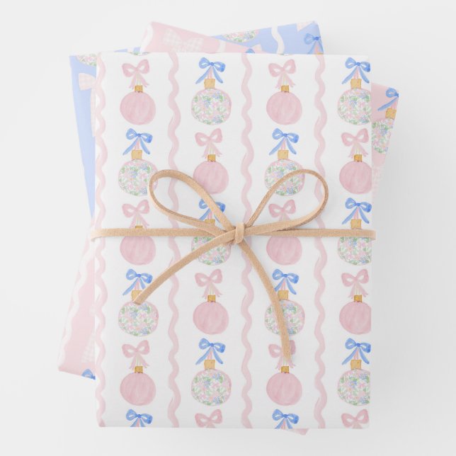 Feuille De Papier Cadeau Préppy Grandmillennial Christmas Bulbs and Bows (En situation)
