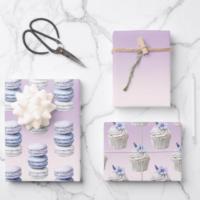 Feuille De Papier Cadeau Purple Macaroons Floral Cupcakes Birthday (Recto)