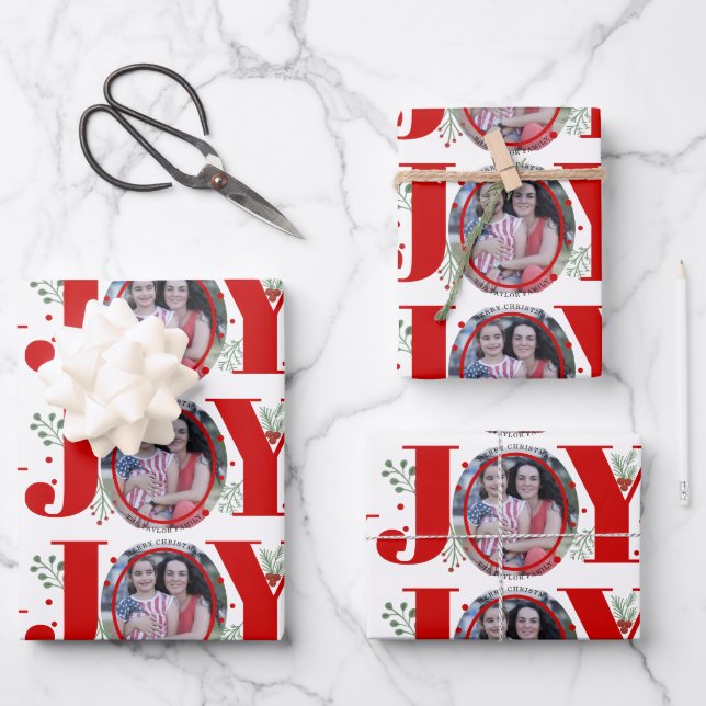 Feuille De Papier Cadeau Red Joy avec baies Noël photo (Recto)