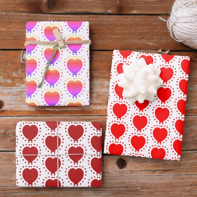 Feuille De Papier Cadeau Red Polka Dot Heart Occasion spéciale Abstraite (three 19" x 29" sheets of wrapping paper)