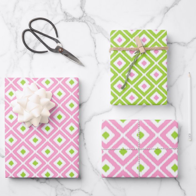 Feuille De Papier Cadeau Rose, Vert, Blanc Ikat Diamond Motif (Recto)