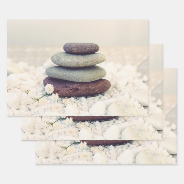 Feuille De Papier Cadeau Stones empilées Méditative Cairn (Lot)