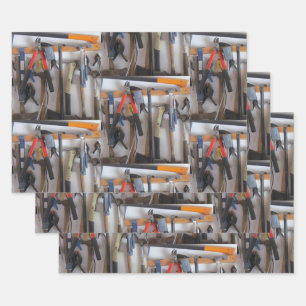 Feuille De Papier Cadeau The Man Cave - Outils Outils Outils Outils Outils!