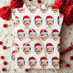 Feuille De Papier Cadeau Visage avec chapeau de Père Noël