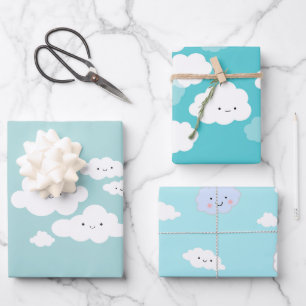 Feuilles de papier à enveloppement bleu de nuages 