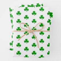 Feuilles de papier d'enveloppement de trèfle