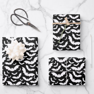 Feuilles de papier enveloppant des chauves-souris 