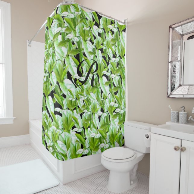 Feuilles de rideau de douche monogramme vert (En situation)