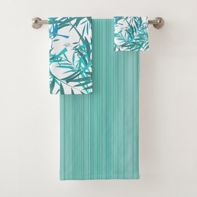 Feuilles de saule aquatique et serviettes de bain (En situation)