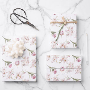 Feuilles papier enveloppant en fleurs de cerisier