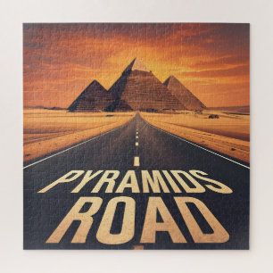 Feurige Pyramidenstraße Ägypten Wüstenkunst