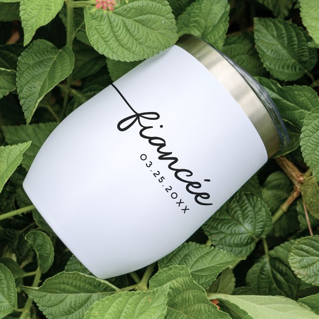 Fiancée Élégante Typographie Cadeau Fiançailles pe (Créateur téléchargé)