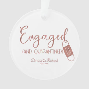 Fiancés En Quarantaine Cute Engagement Covid