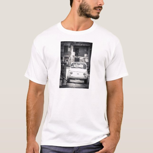Fiat 500, Cinquecento in Italien T-Shirt (Vorderseite)