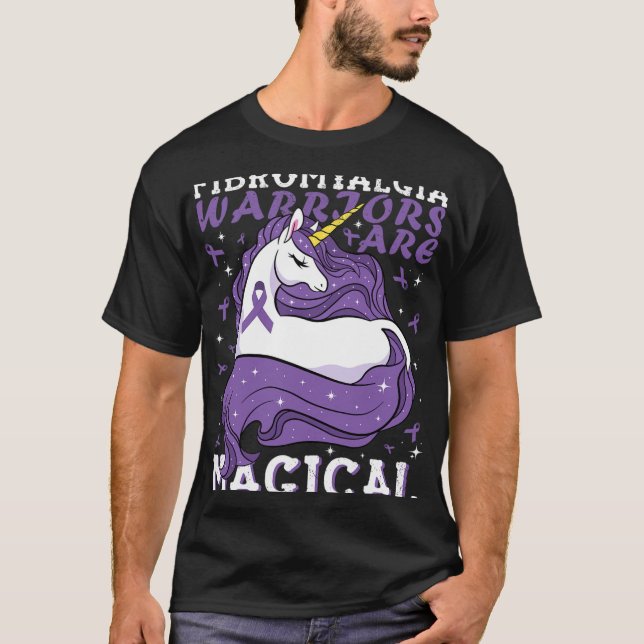 Fibromyalgie Krieger sind magische Einhornliebhabe T-Shirt (Vorderseite)